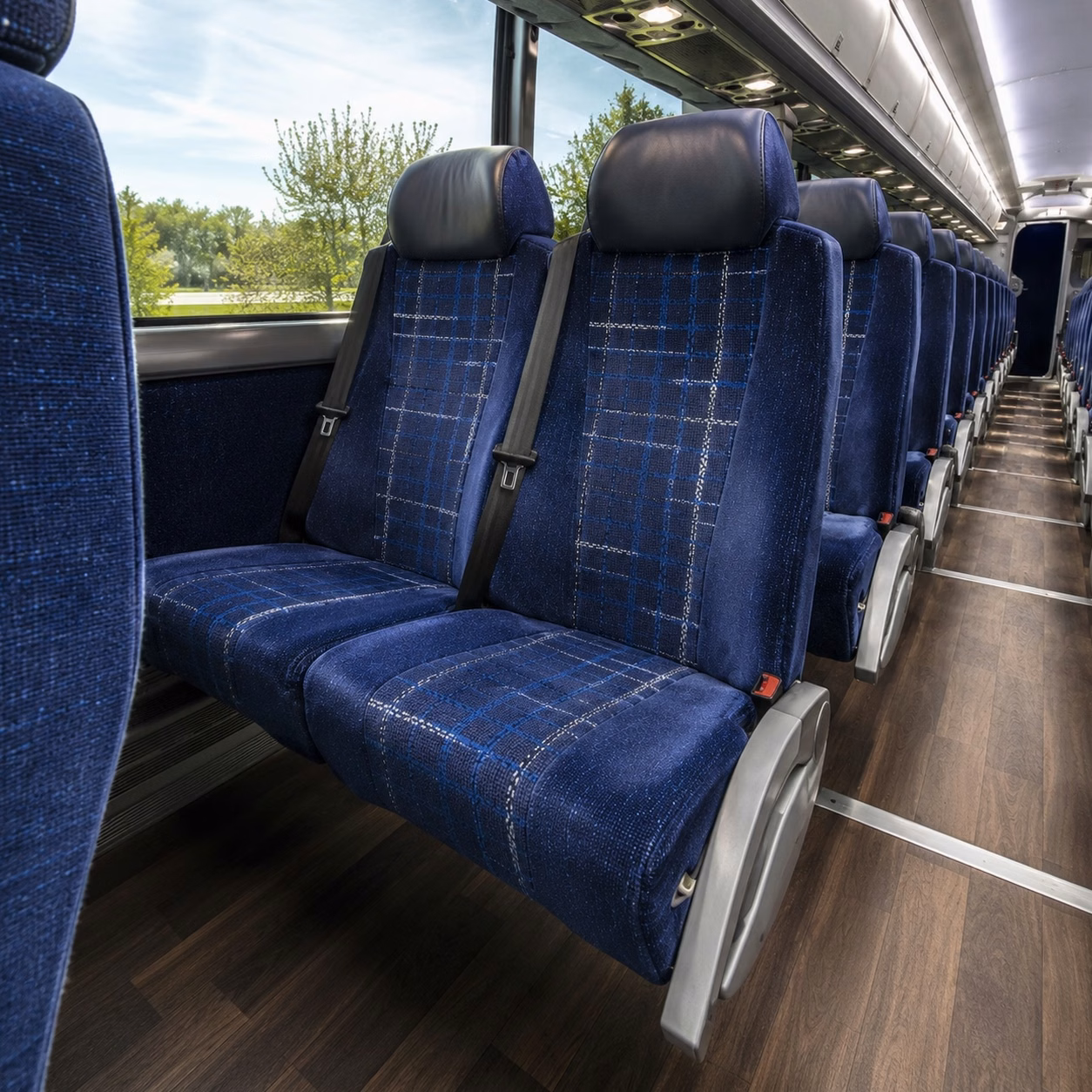 how bus type affects charter bus rental prices in round rock texas