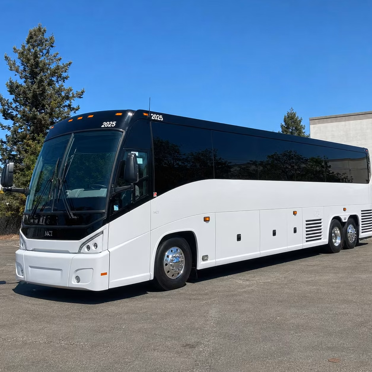 round rock to houston dallas and beyond long distance charter bus rentals for every route